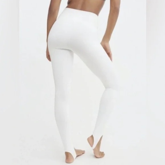 Tropic of C Stirrup White Leggings, Size M - Picture 3 of 9